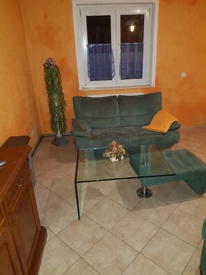 Interior - Apartment with water bed (Markkleeberg)