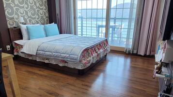 스탠다드 싱글룸, 침실 1개, 테라스, 바다 전망 | 2 개의 침실, 고급 침구, 책상, 암막 커튼