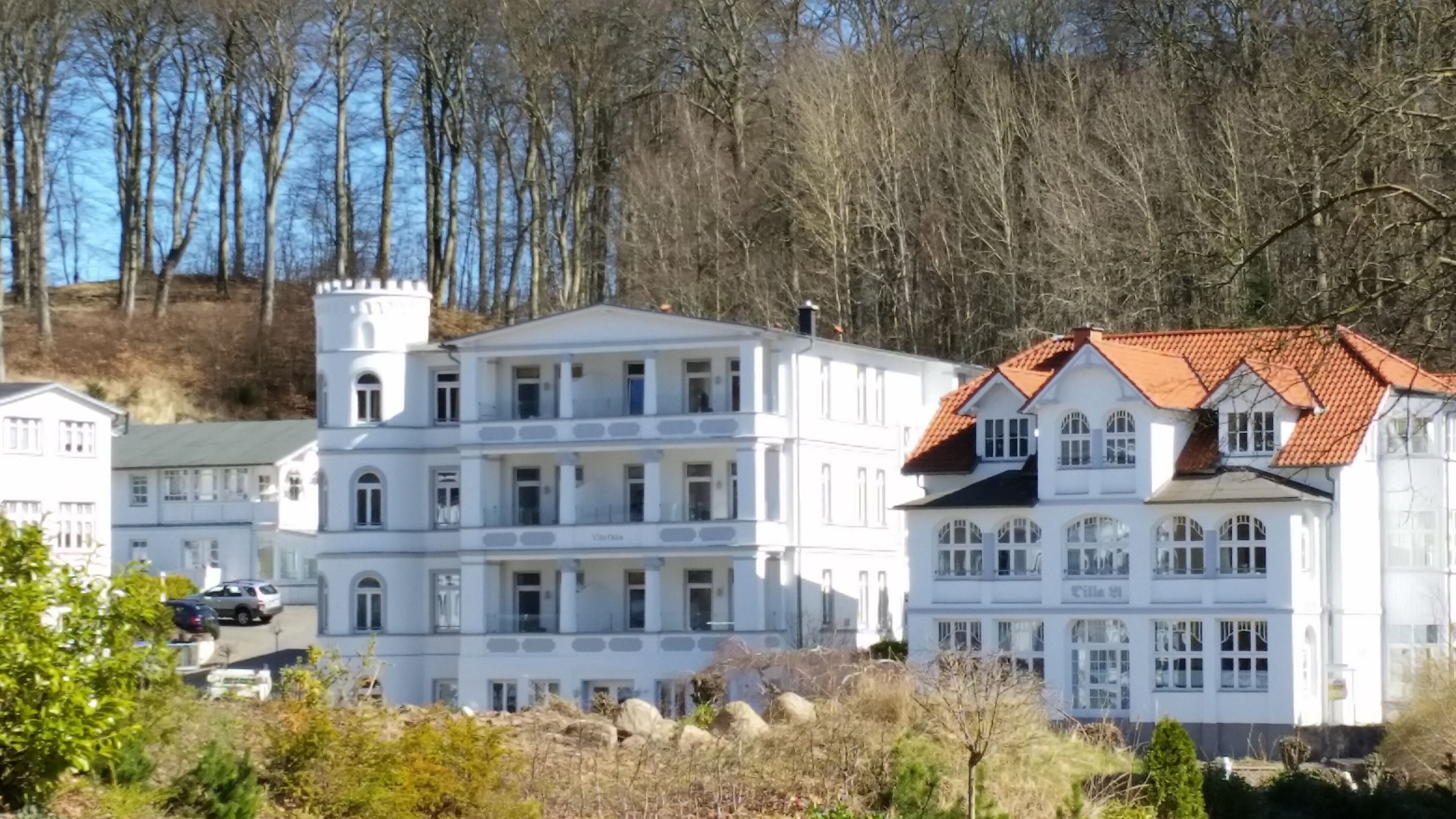 المنشأة من الخارج