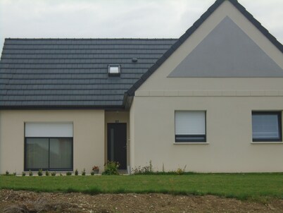 new house near Péronne and the duc souvenir circuit in a rural setting
