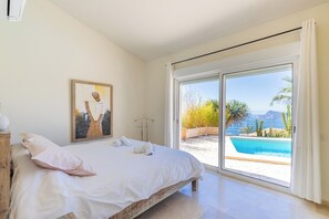 3 bedrooms, iron/ironing board, travel crib, free WiFi - Altea HILLS, Luxury Villa, Wonderful View! (Altea)