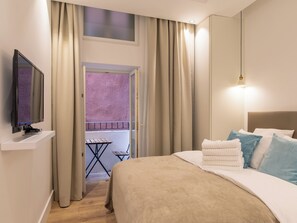 3 chambres, fer et planche à repasser, lit parapluie, Wi-Fi