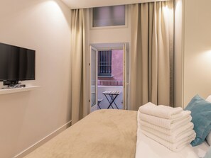 3 chambres, fer et planche à repasser, lit parapluie, Wi-Fi