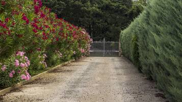 Enceinte de lâhĂ©bergement
