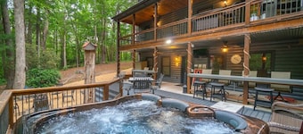 Big Timber Lodge Upscale Mountain Retreat w/Hotub