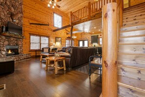 Smart TV, fireplace, DVD player, books