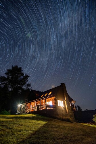 March Madness Discount 25% off 5 BR 3 Full Bath Log Home 120 acres
Pickleball Ct