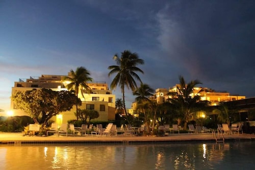 Beach Front Studio Zu Vermieten in Freeport Grand Bahamas, Port Lucaya
