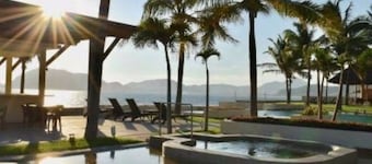 Beautiful luxury apartment oceanfront, nice view, nice location! ponto horizonte