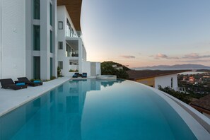 Outdoor pool - Sam-kah Residence 8 (Koh Samui)