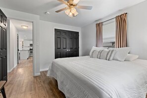 4 bedrooms, iron/ironing board, free WiFi, bed sheets