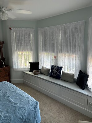 2 makuuhuonetta, silitysrauta/-lauta, ilmainen Wi-Fi