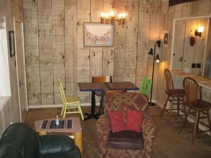Smart TV, fireplace, video games, DVD player