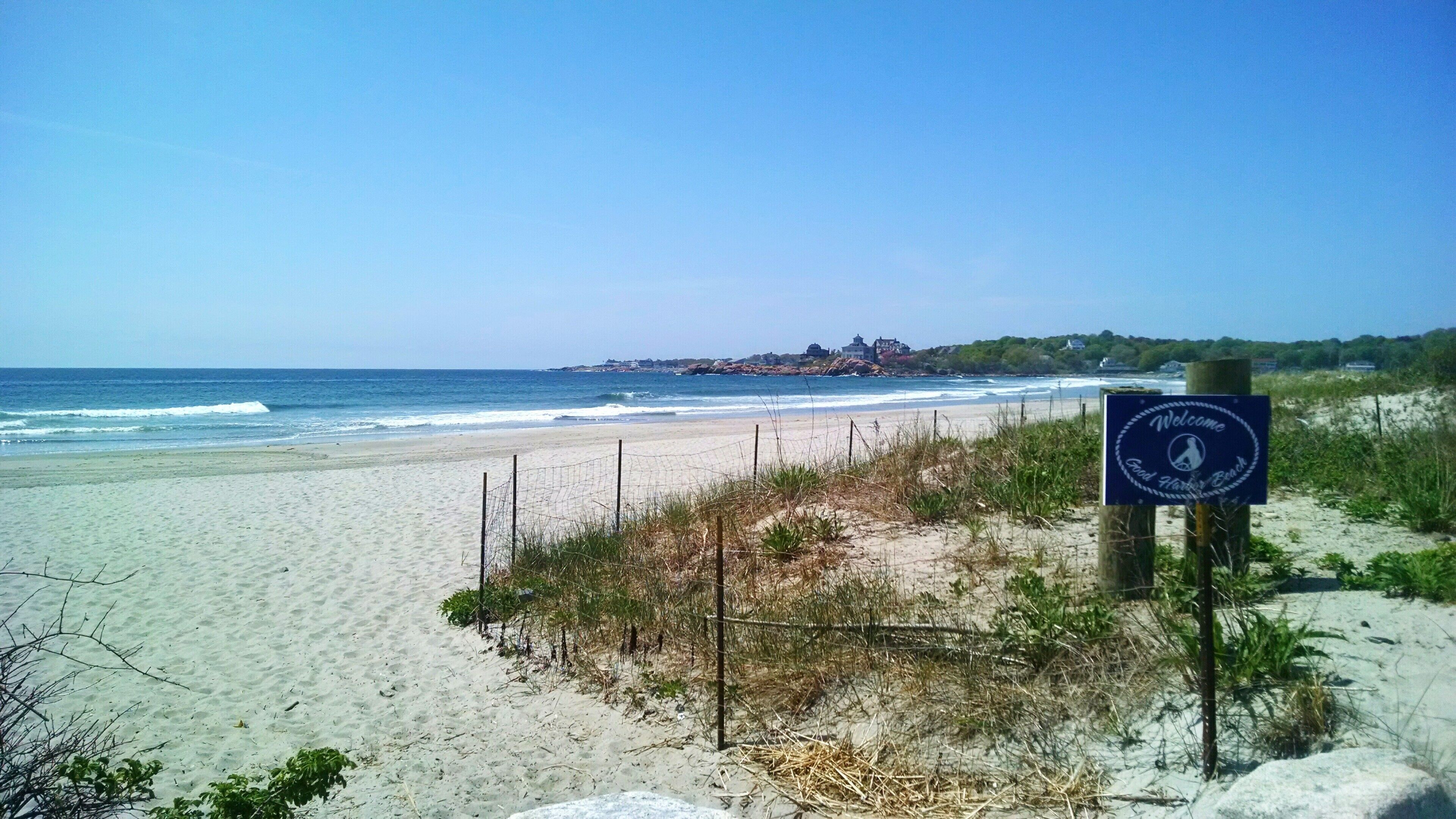 Good Harbor Beach House - walk to beach, close to restaurants and shopping!
