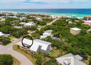 Exterior - Modern Studio Apartment., Sleeps 4, Steps to the Beach! (Santa Rosa Beach)