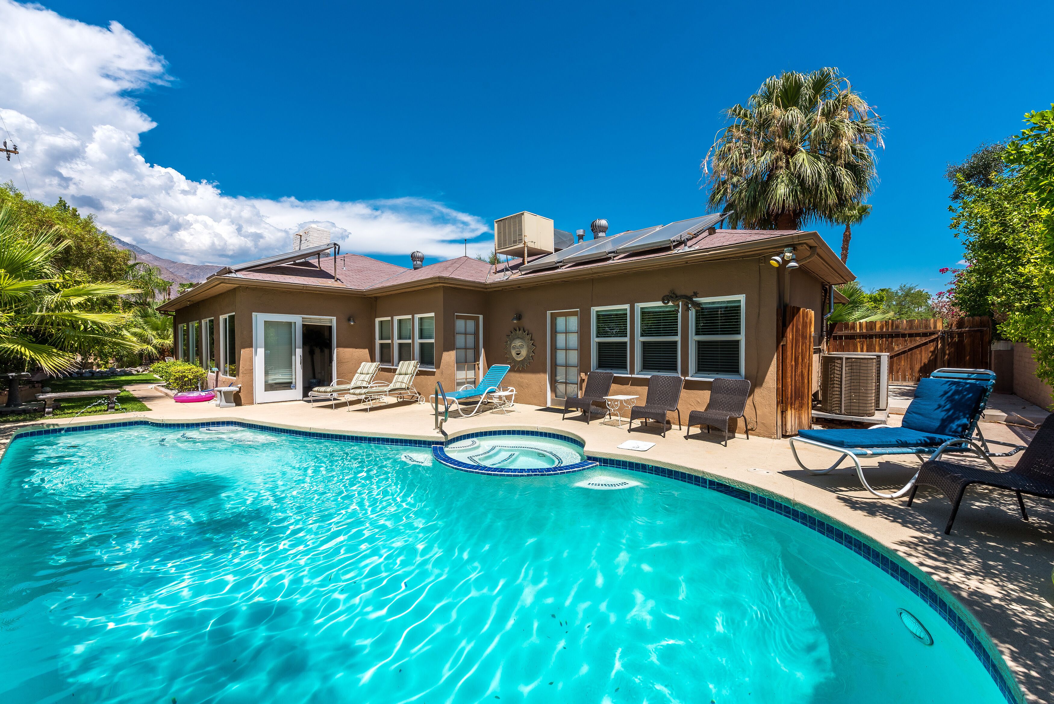 Außenpool, beheizter Pool