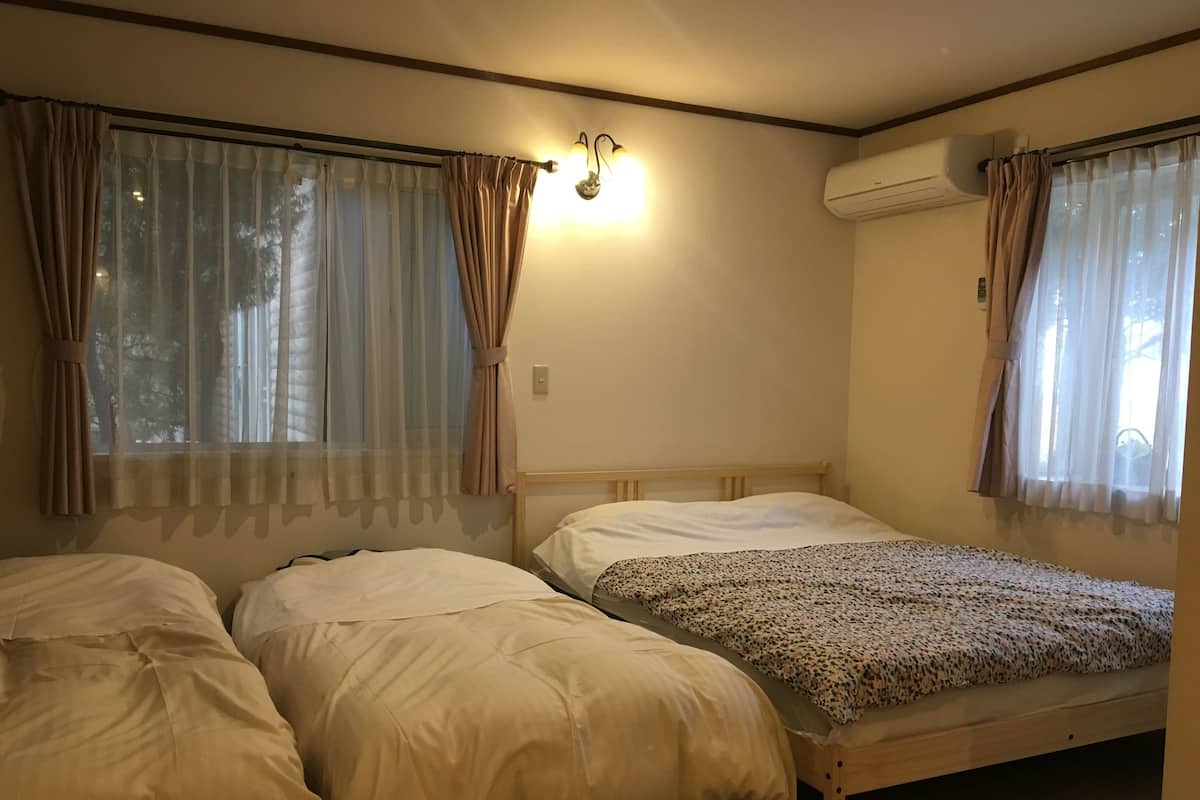 Down duvets, individually furnished, desk, blackout curtains