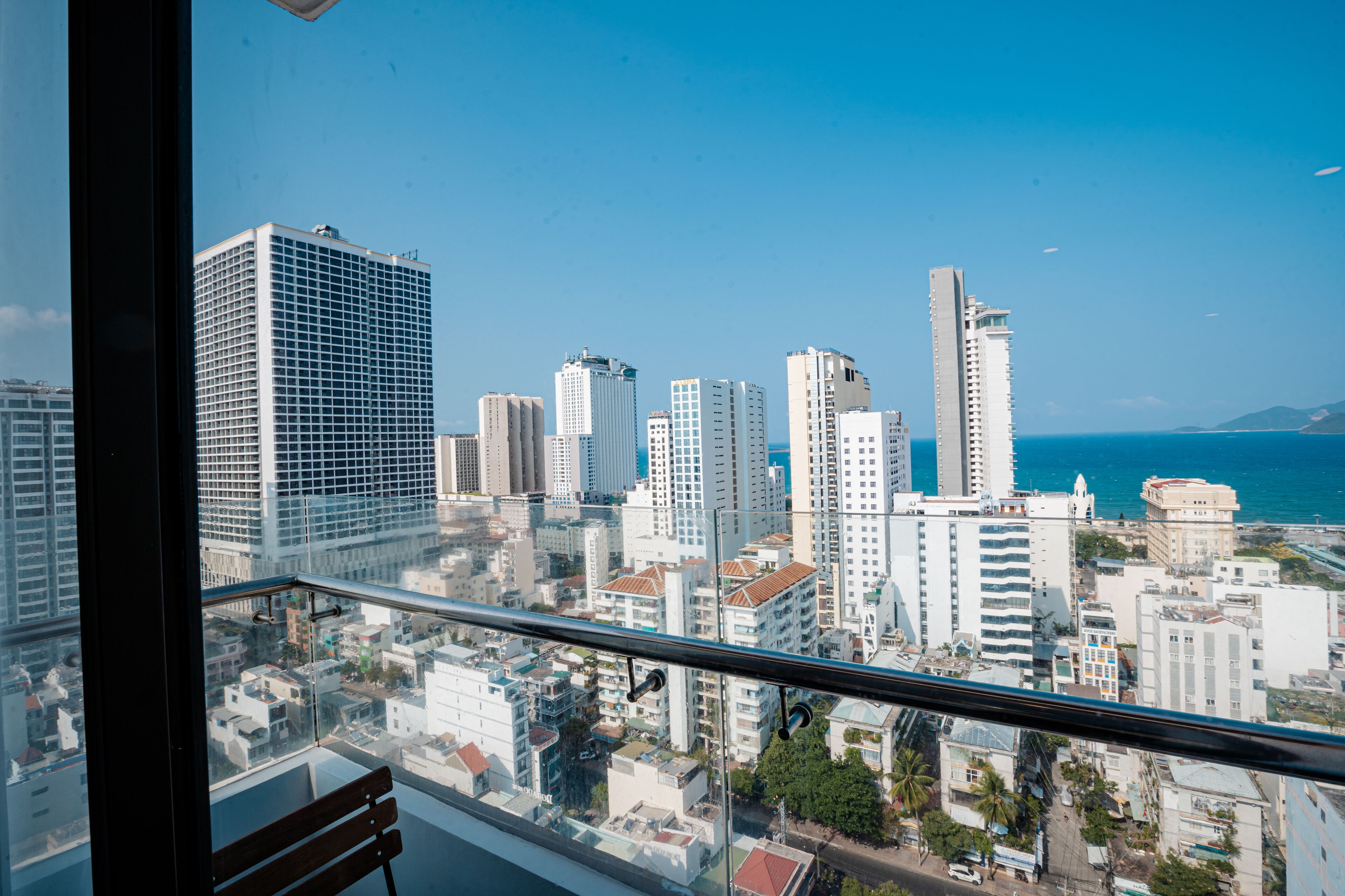 1 bedroom, minibar, in-room safe, desk