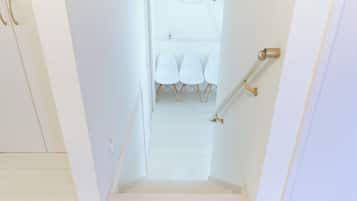 Departamento, 1 habitación, para no fumadores (with Loft) | 1 habitación, tabla de planchar con plancha, wifi gratis y ropa de cama