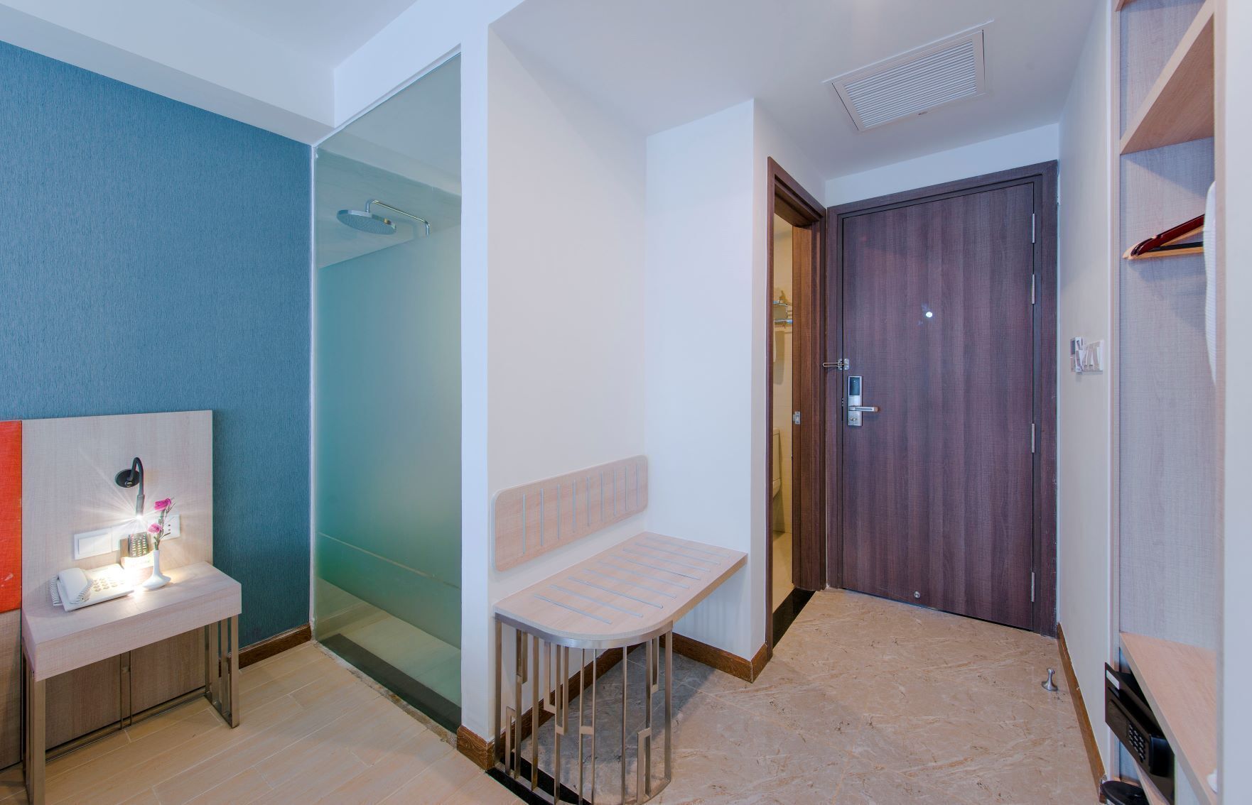 deluxe room, balcony, city view | 1 bedroom, premium bedding, memory-foam beds, minibar