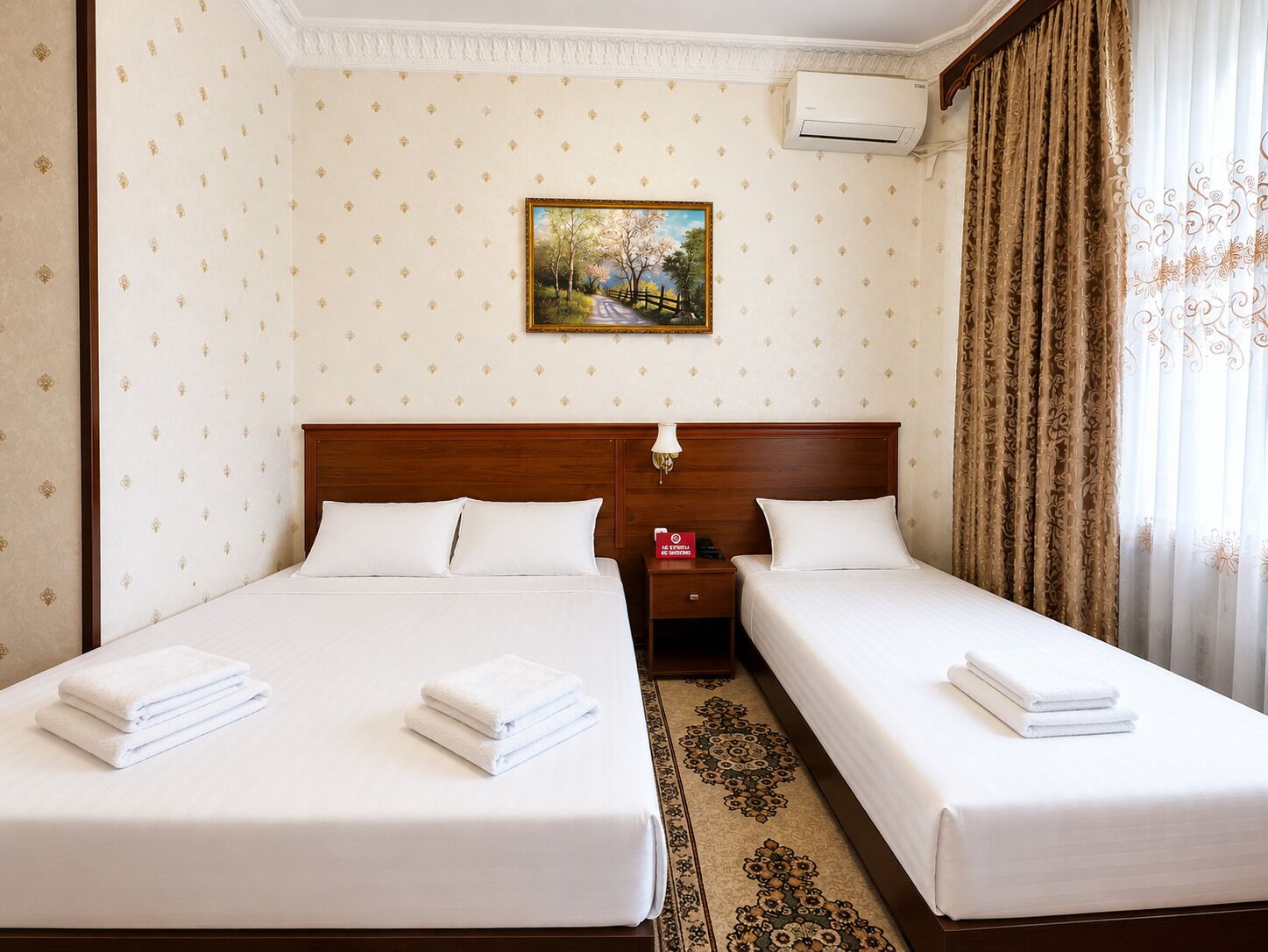 Foto - Sarbon Hotel