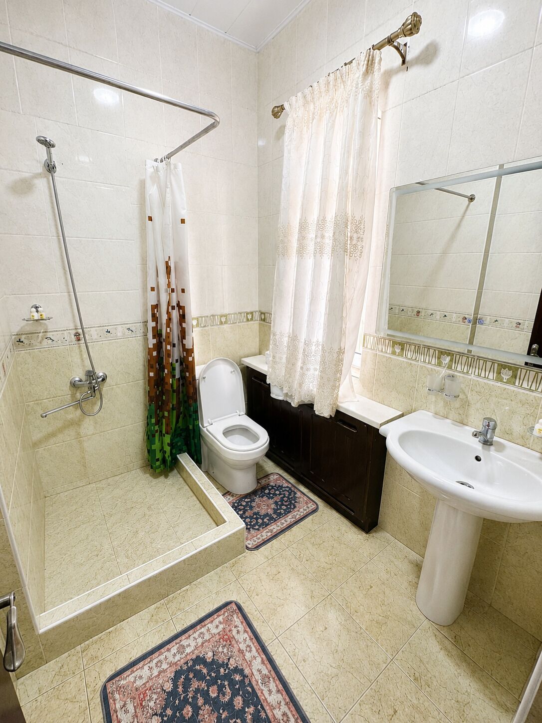 Foto - Sarbon Hotel