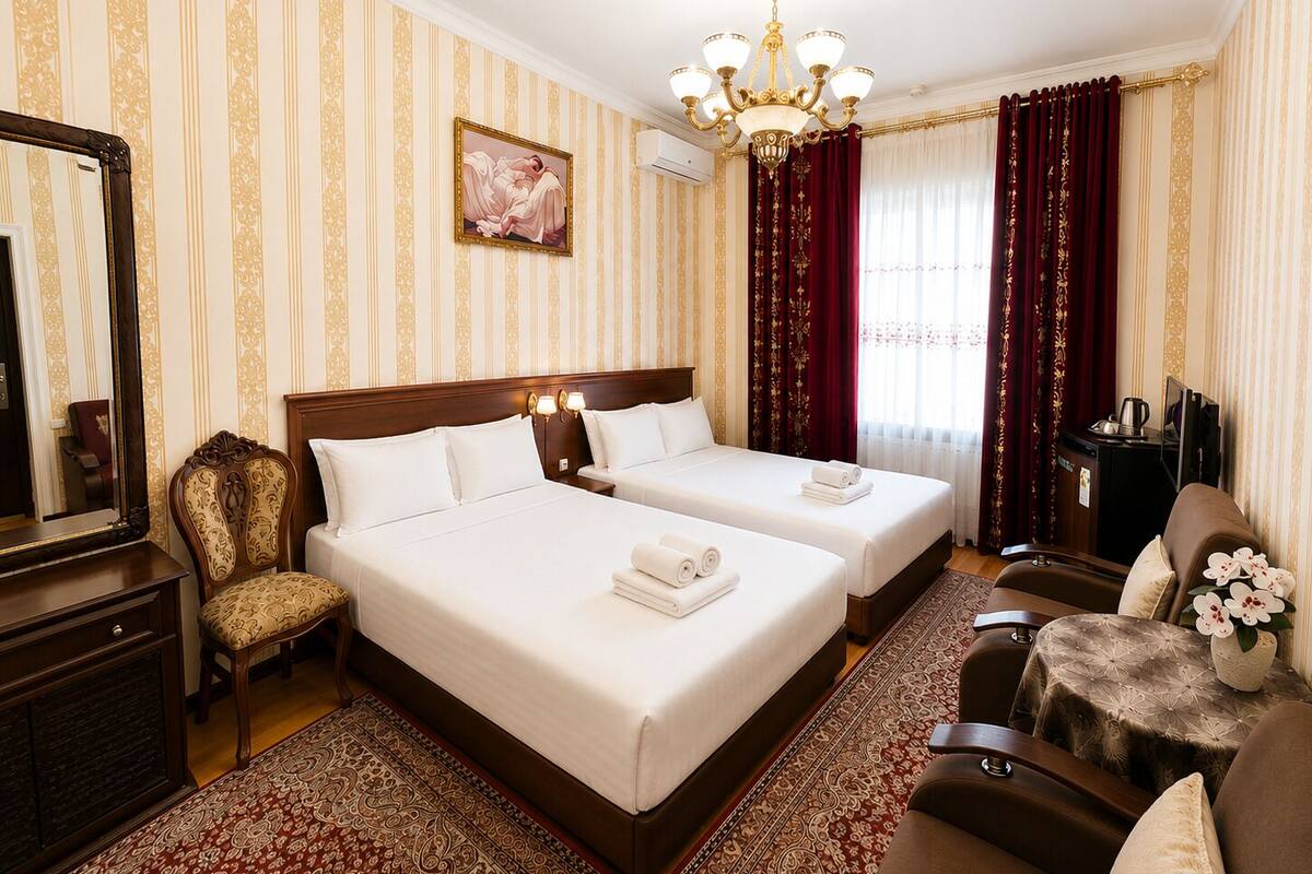 Deluxe Twin Room | Blackout drapes, soundproofing, iron/ironing board (on request)