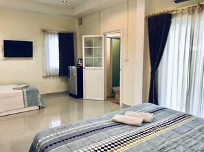 Triple Room | Rideaux occultants, Wi-Fi gratuit, draps fournis