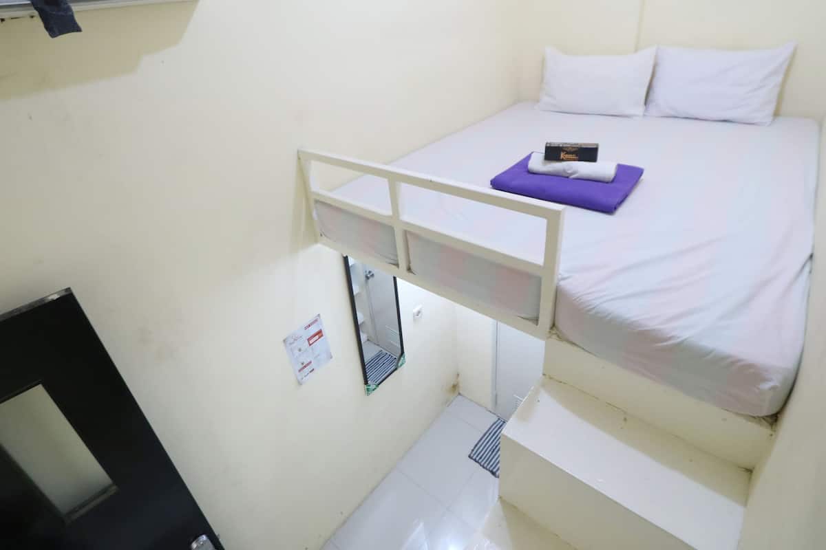 Double Room | Free WiFi
