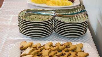 Sarapan prasmanan