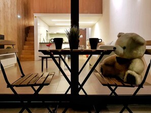 Loft, 1 Bedroom | Balcony - Establishment Bangsar Homestay (Kuala Lumpur)