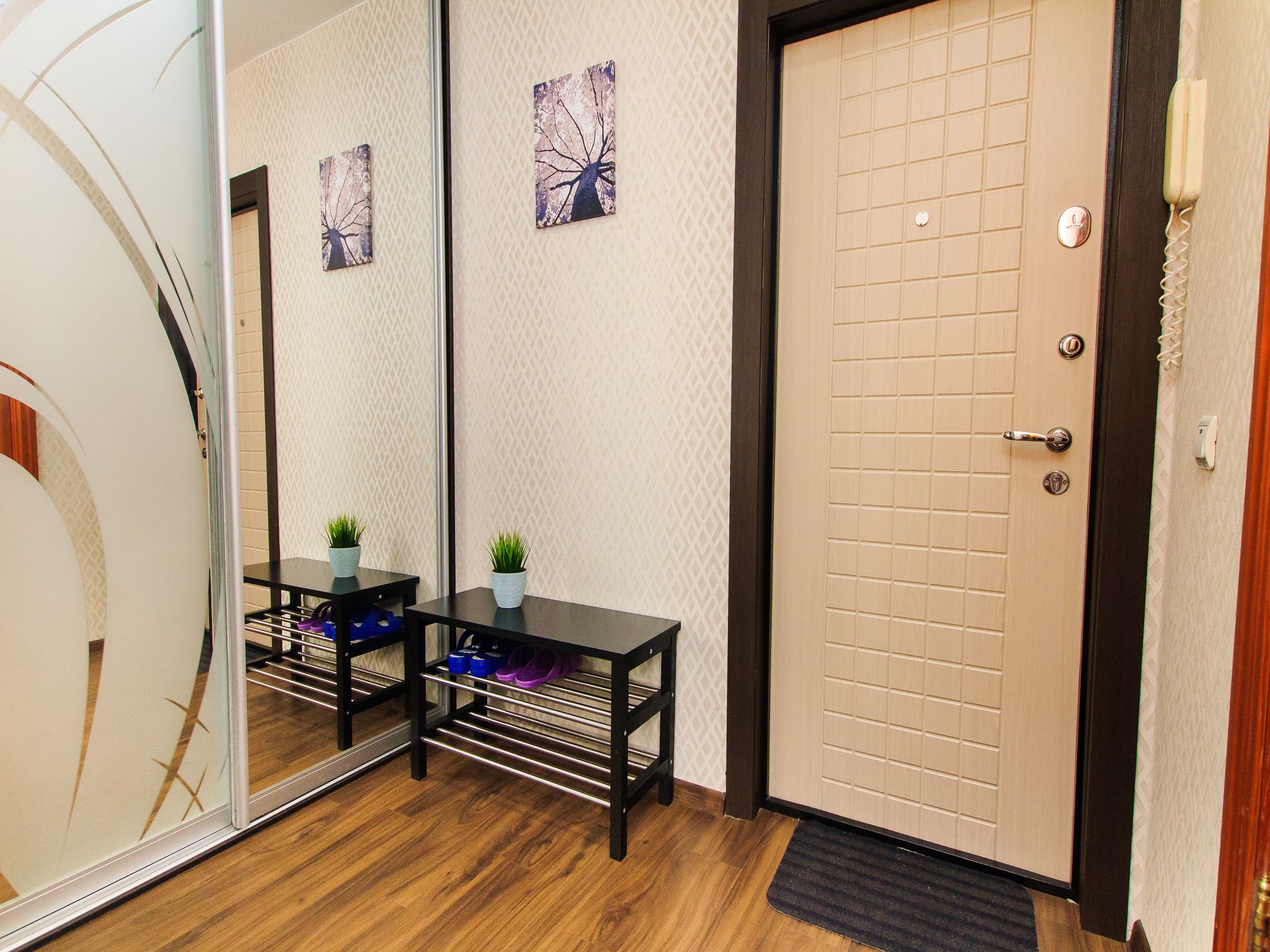 Apartment | Wohnbereich | 100-cm-Flachbildfernseher mit Kabelempfang, Fernseher