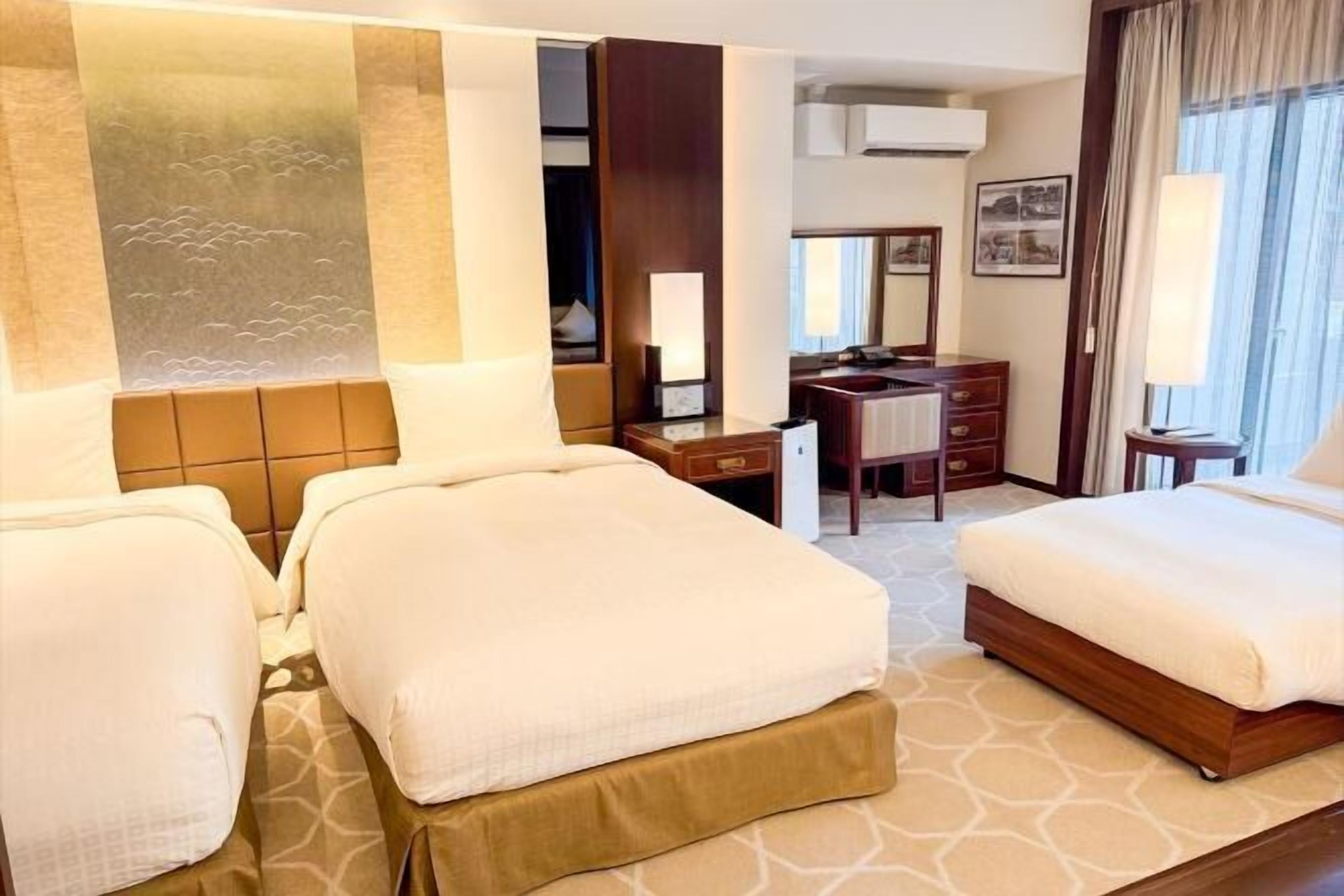 In-room safe, desk, iron/ironing board, free WiFi