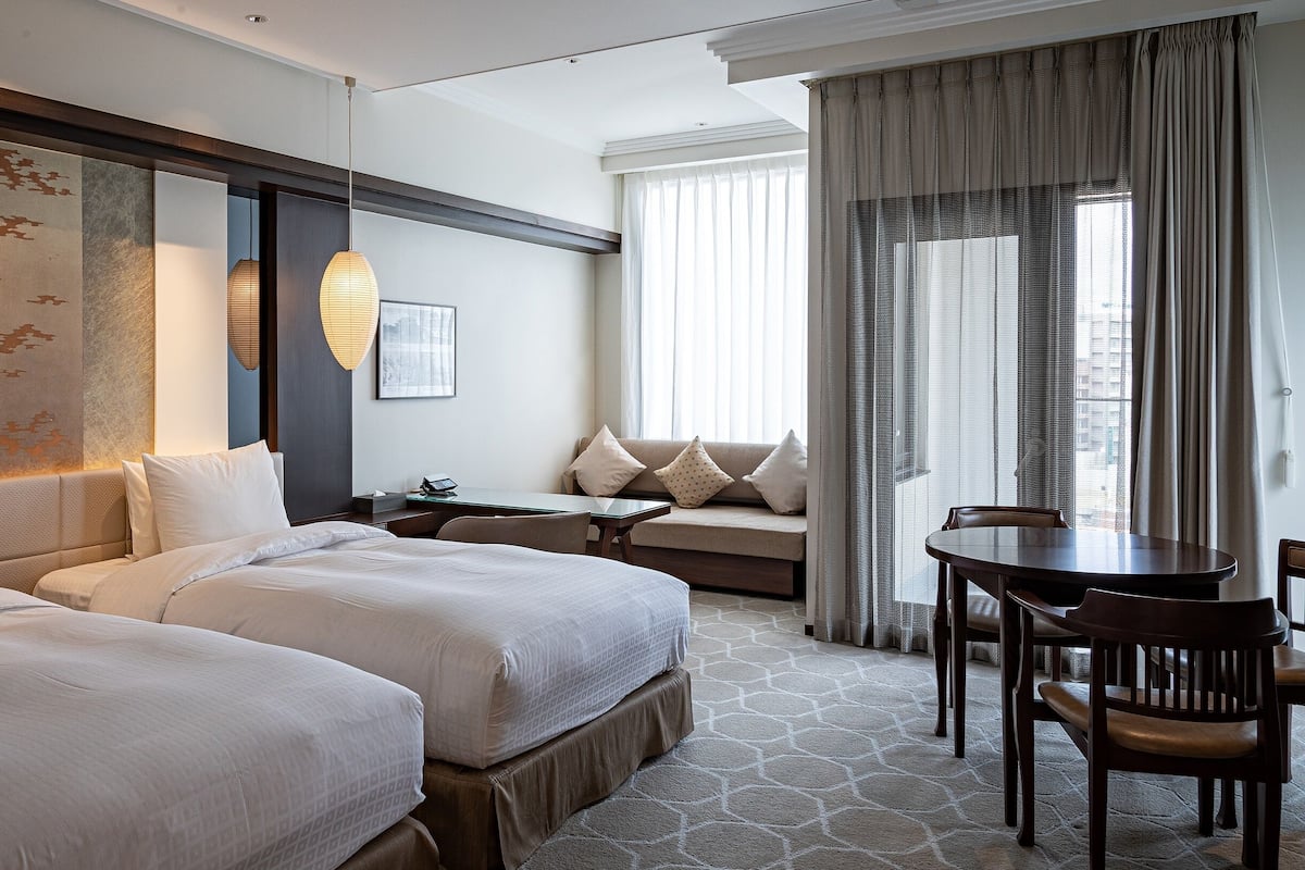 In-room safe, desk, iron/ironing board, free WiFi
