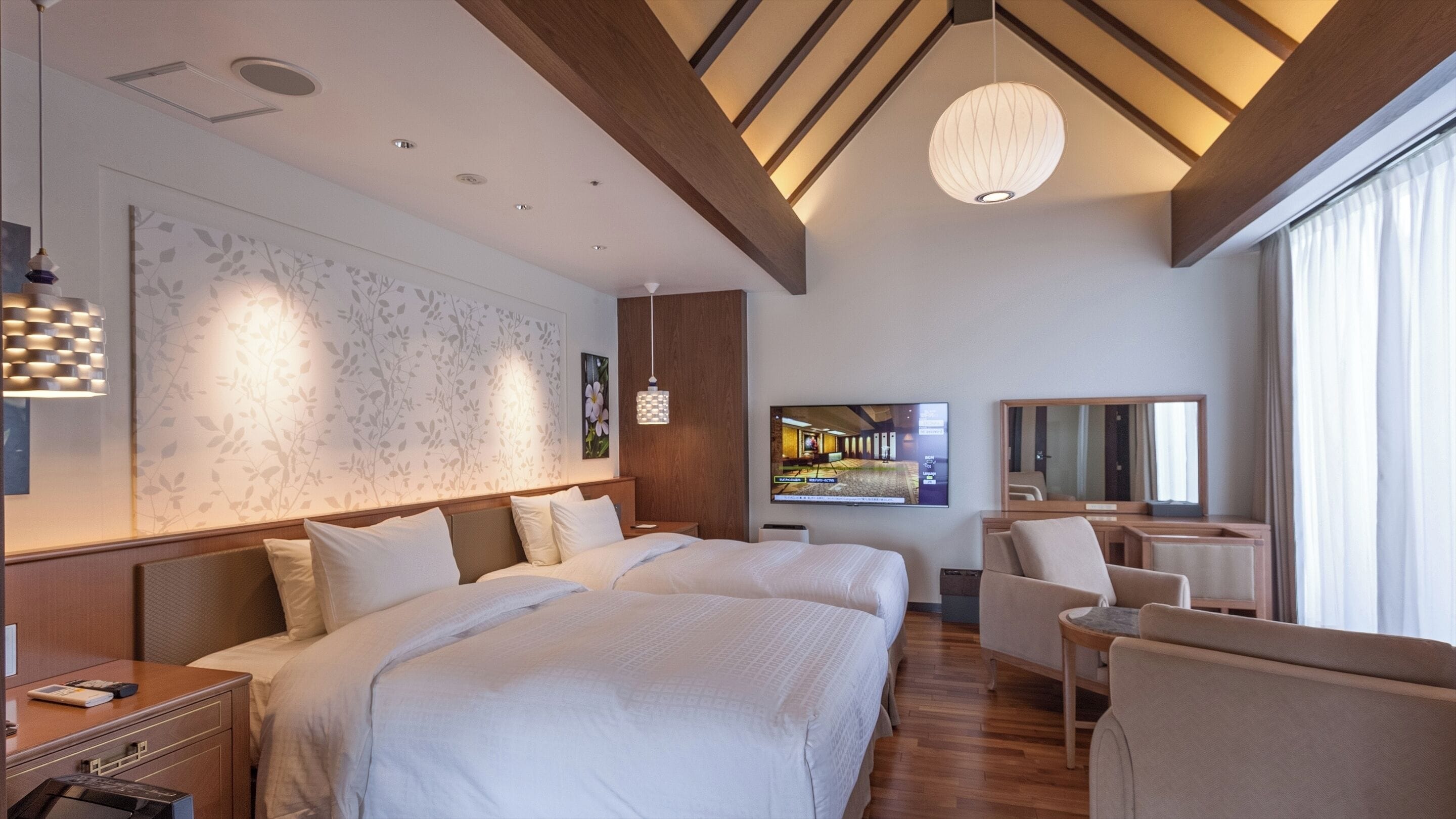 In-room safe, desk, iron/ironing board, free WiFi