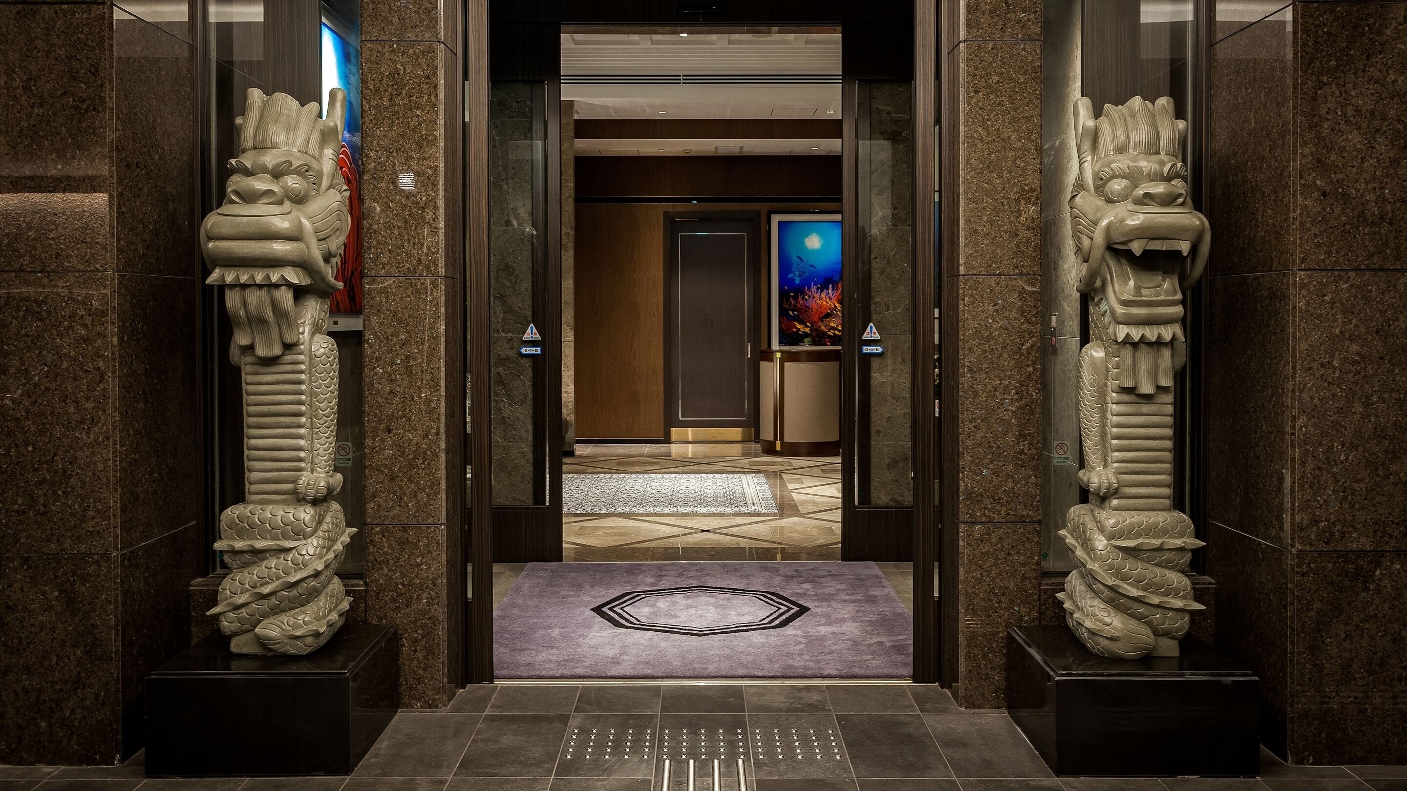 مدخل المنشأة