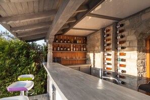 Poolside bar