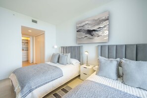 2 bedrooms, iron/ironing board, travel cot, free WiFi