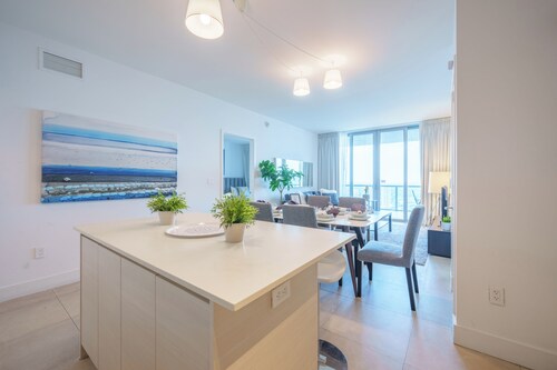 Beachwalk Condo Amazing 31 Floor 2 Bedroom 2 Bath