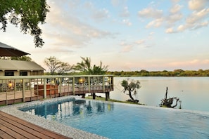 Outdoor pool - Jackalberry Chobe (Kasane)