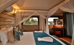 1 bedroom, in-room safe, desk, laptop workspace - Jackalberry Chobe (Kasane)