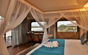 1 bedroom, in-room safe, desk, laptop workspace - Jackalberry Chobe (Kasane)