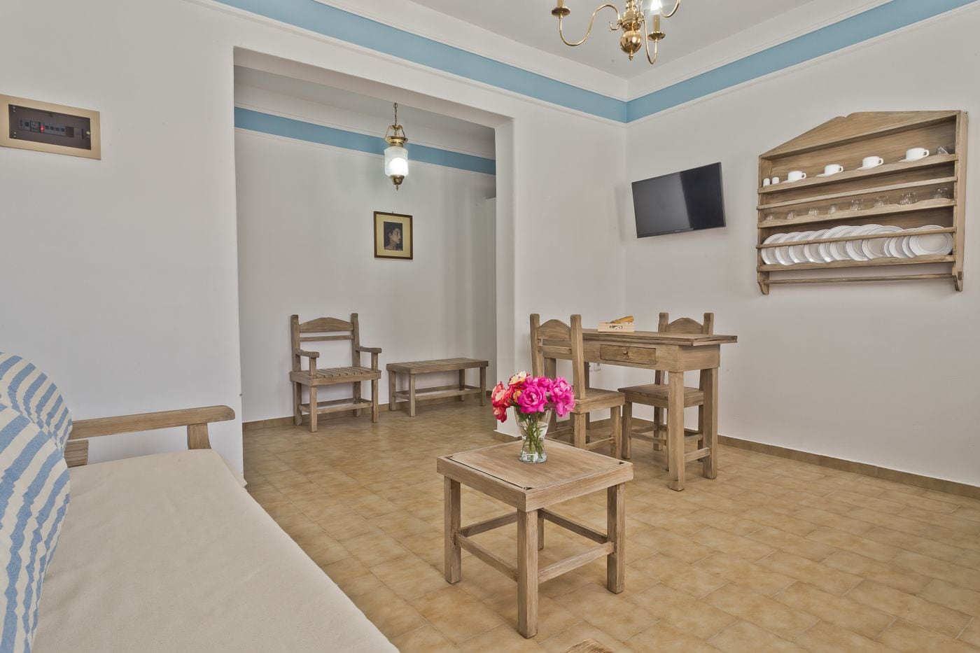 Appartamento familiare, 1 camera da letto | Soggiorno | TV a schermo piatto 28 pollici con canali via cavo, TV