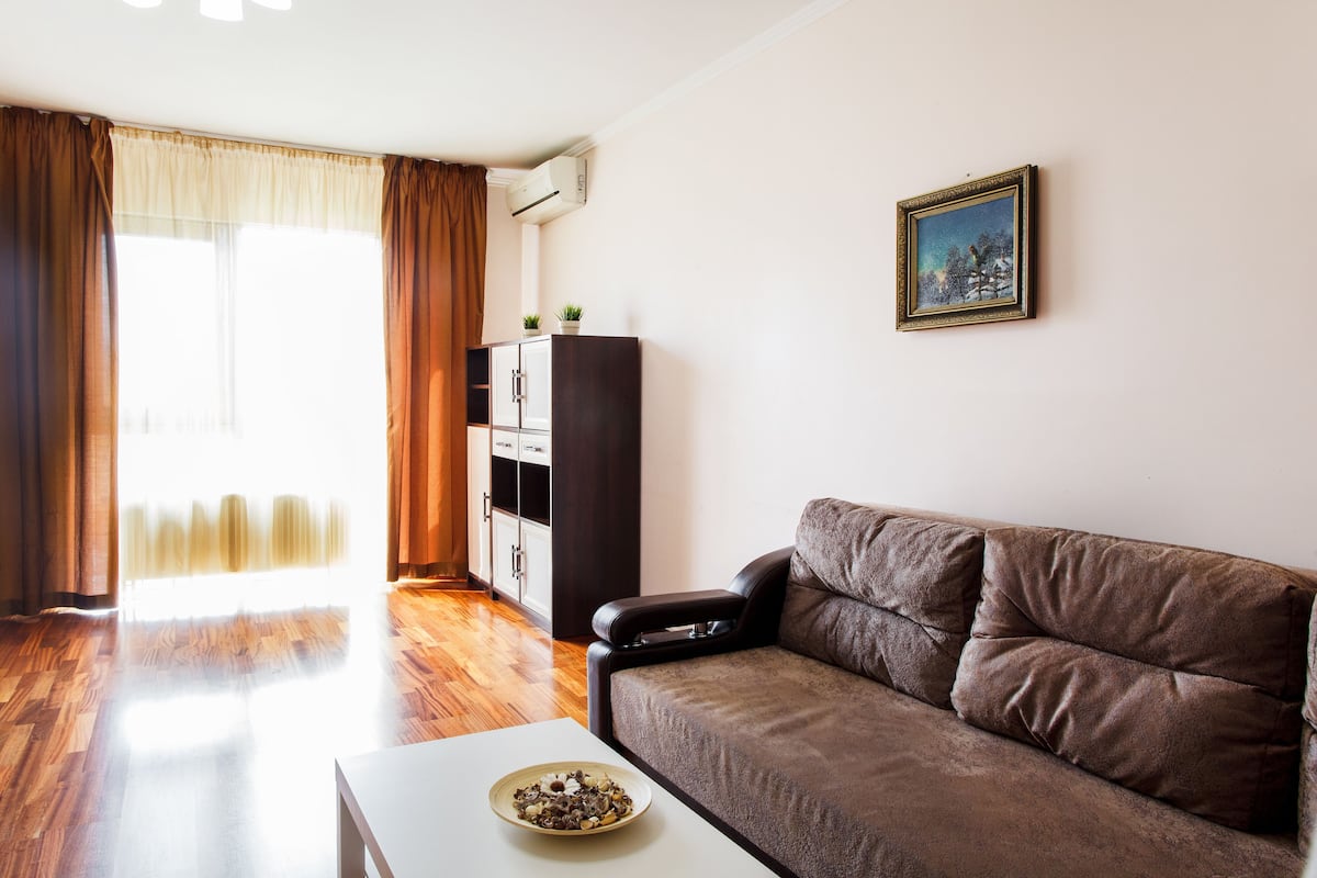 Habitación doble superior | Escritorio, insonorización y tabla de planchar con plancha