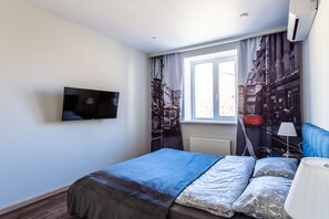 City Apartment, Courtyard View