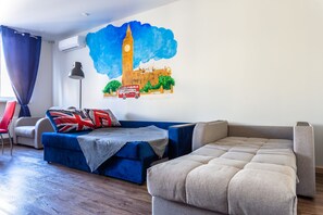 City Apartment, Courtyard View | Living area - Apartment on Zagorodny 8 (St. Petersburg)