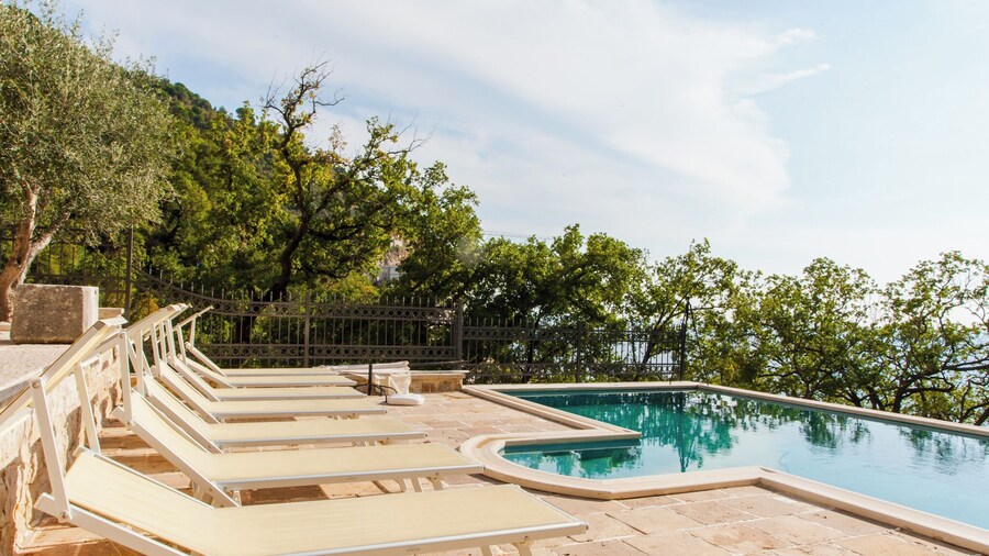 Pietra Mare Apartments