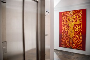 Hallway - El Capricho de Arguis (Arguis)