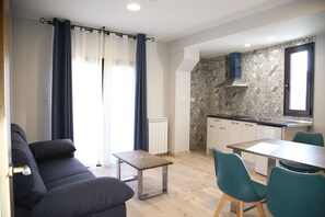 Lägenhet - 1 sovrum - sjöutsikt | Eget pentry