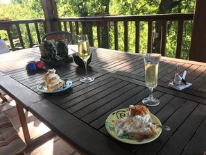 Regional cuisine - Le Peyrail (Les Lèves-et-Thoumeyragues)